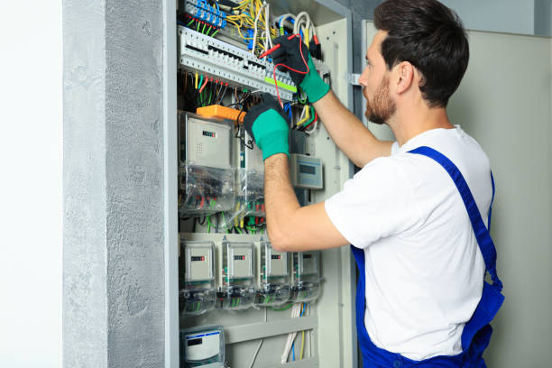 Best Circuit Breaker Repair  in Ladera Ranch, CA